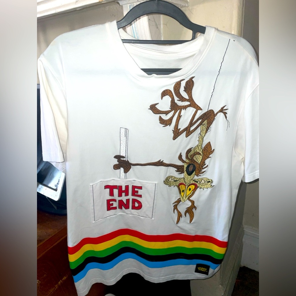 Freeze Looney Tunes Graphic Tee (embroided)